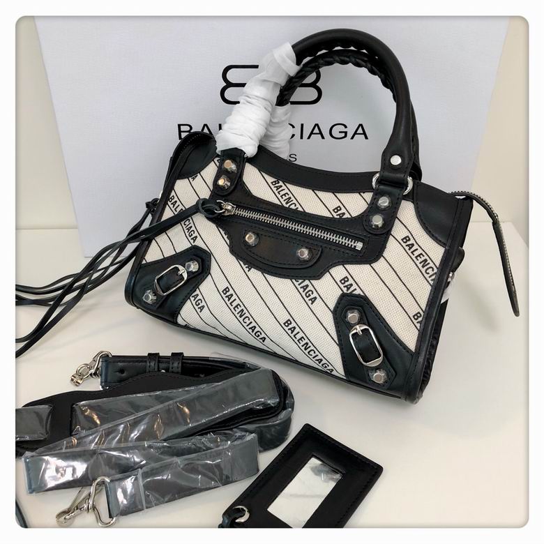 BLGA-Bags - Strap Story - 411