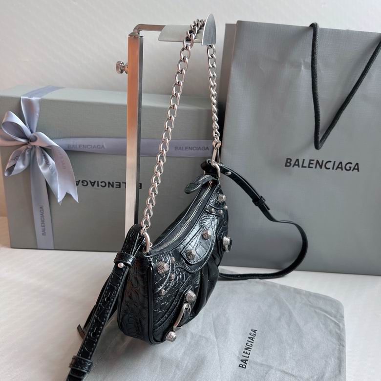 BLGA-Bags - Strap Story - 565
