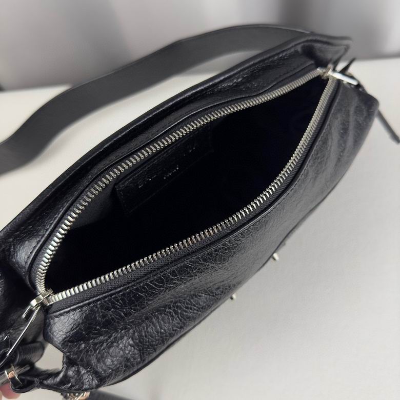 BLGA-Bags - Strap Story - 087