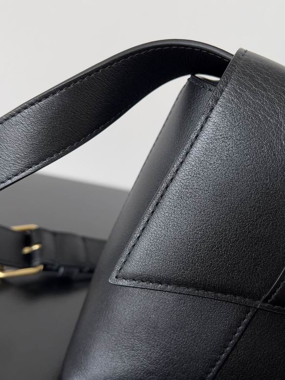 BLGA-Bags - Strap Story - 234
