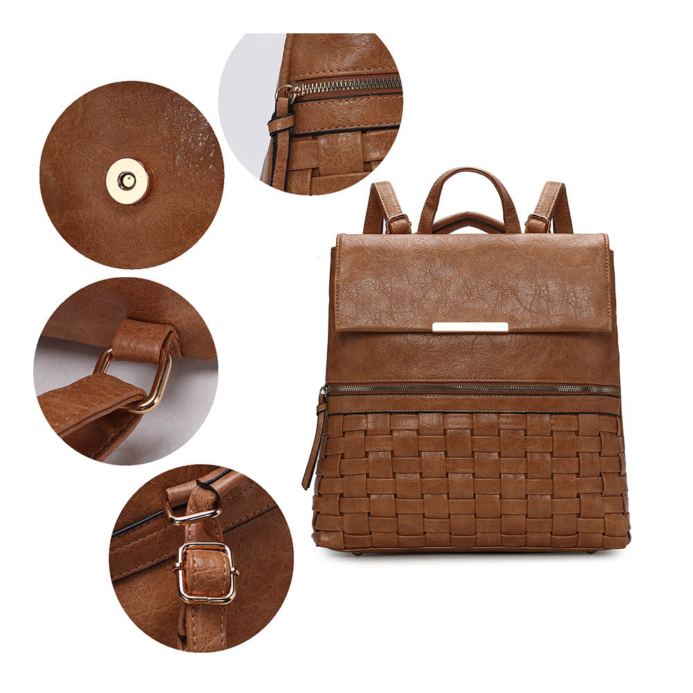 StrapStory - Backpack 555