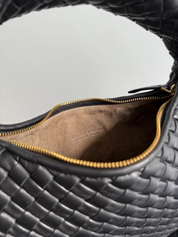 BTVA-Bags - Strap Story - 384