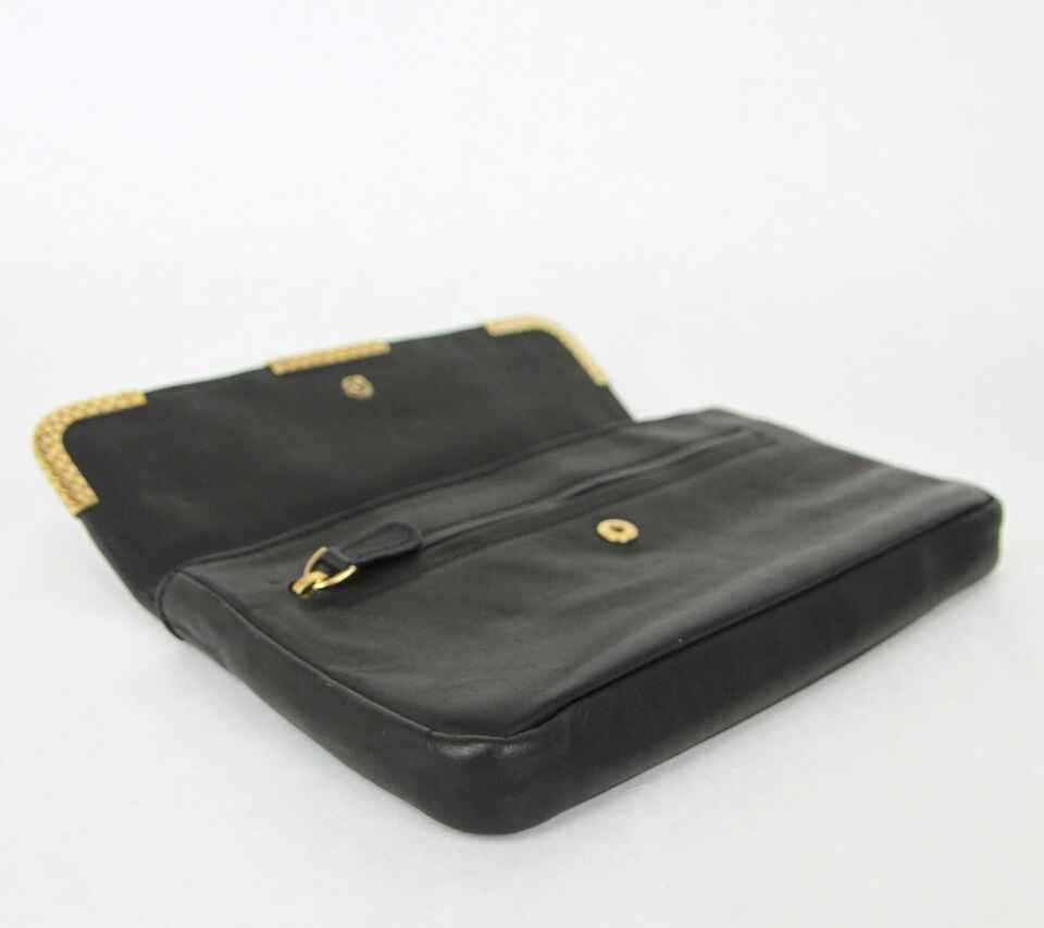 StrapStory - Wristlet 462