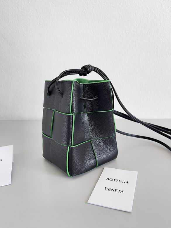 BTVA-Bags - Strap Story - 051