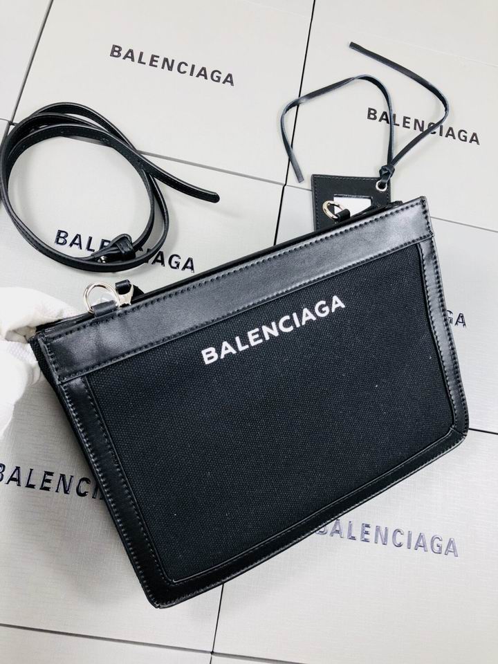 BLGA-Bags - Strap Story - 132