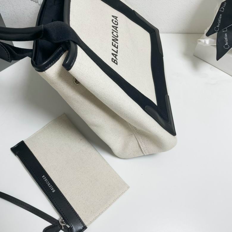 BLGA-Bags - Strap Story - 170