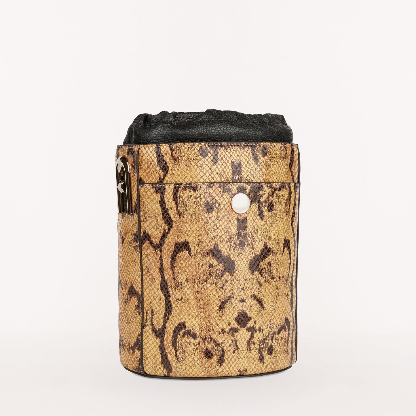 StrapStory - Bucket Bag 132
