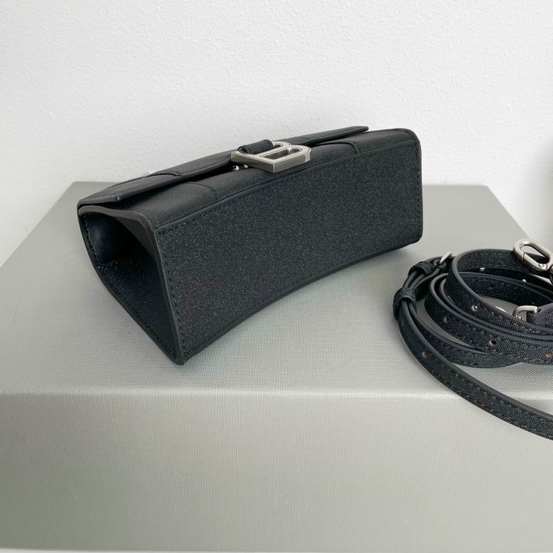 BLGA-Bags - Strap Story - 457