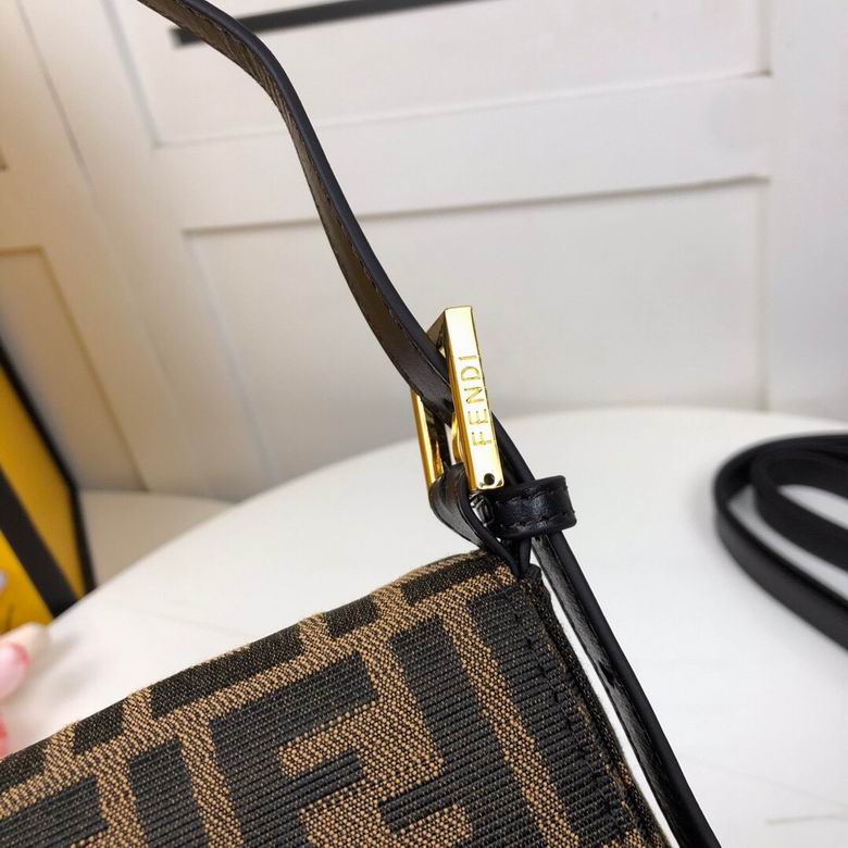 FDNI-Bags - Strap Story - 081