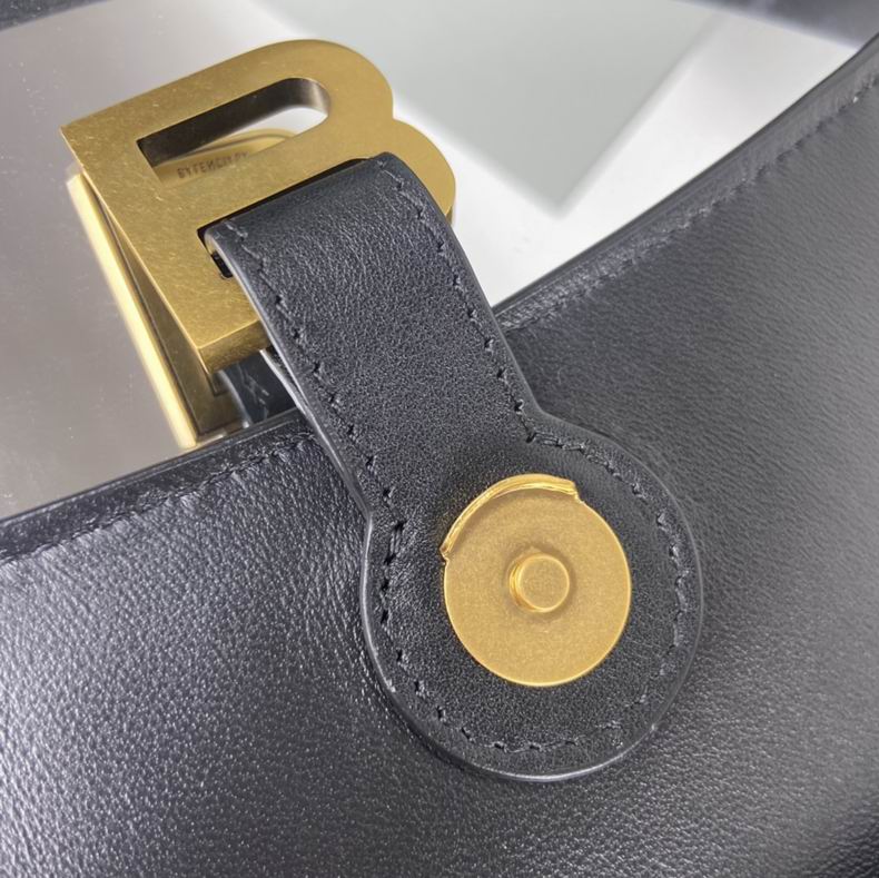 BLGA-Bags - Strap Story - 183