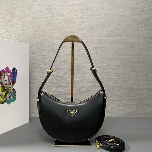 PRD-Bags - Strap Story - 2132
