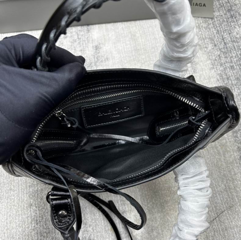 BLGA-Bags - Strap Story - 151