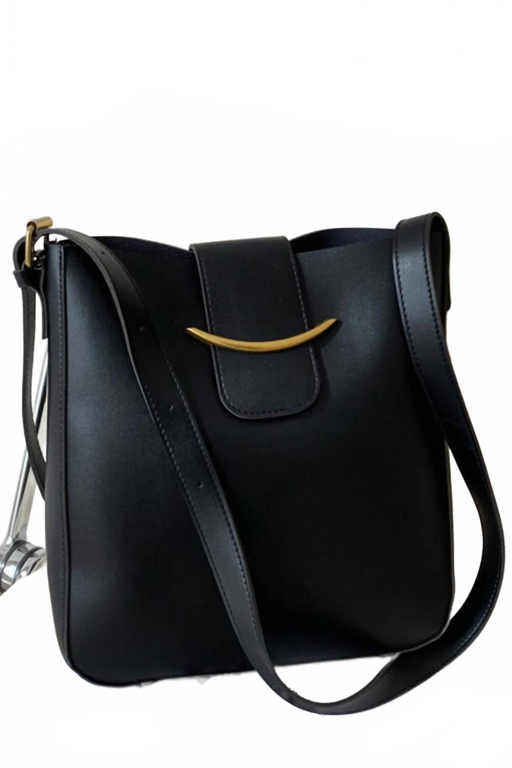 StrapStory - Crossbody 2900