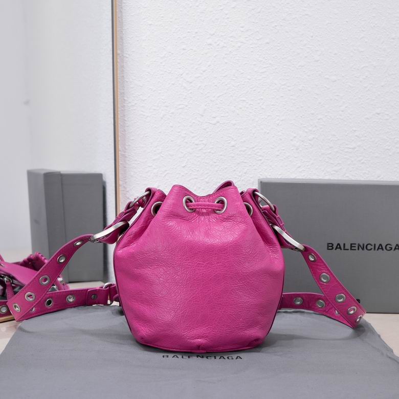 BLGA-Bags - Strap Story - 680