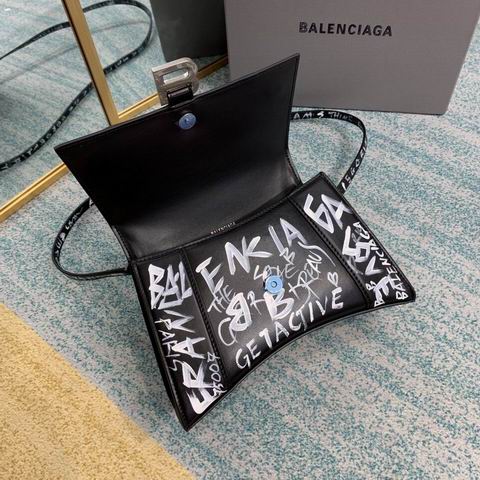 BLGA-Bags - Strap Story - 139