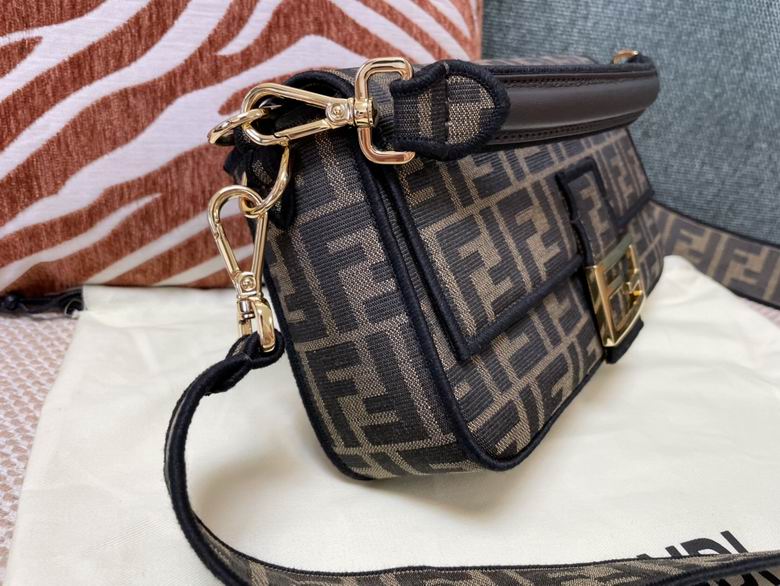 FDNI-Bags - Strap Story - 035