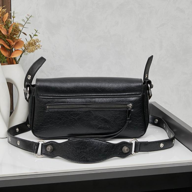 BLGA-Bags - Strap Story - 744