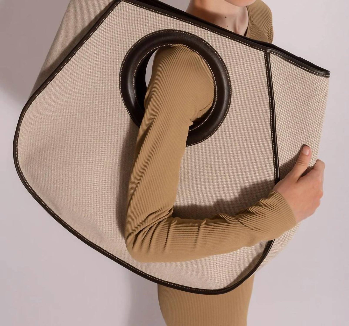 StrapStory - Tote Bag 2240