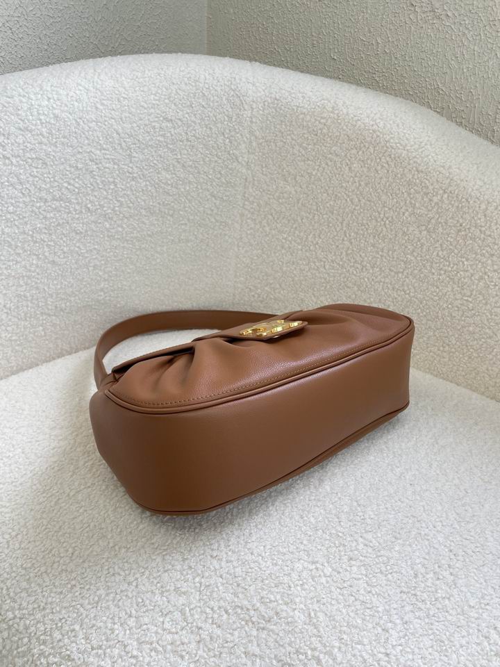 CLNE-Bags - Strap Story - 025