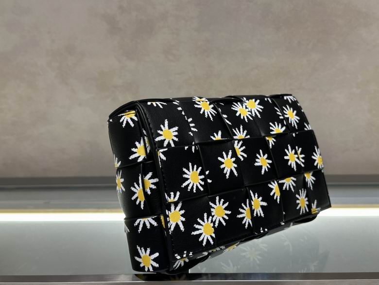 BTVA-Bags - Strap Story - 212