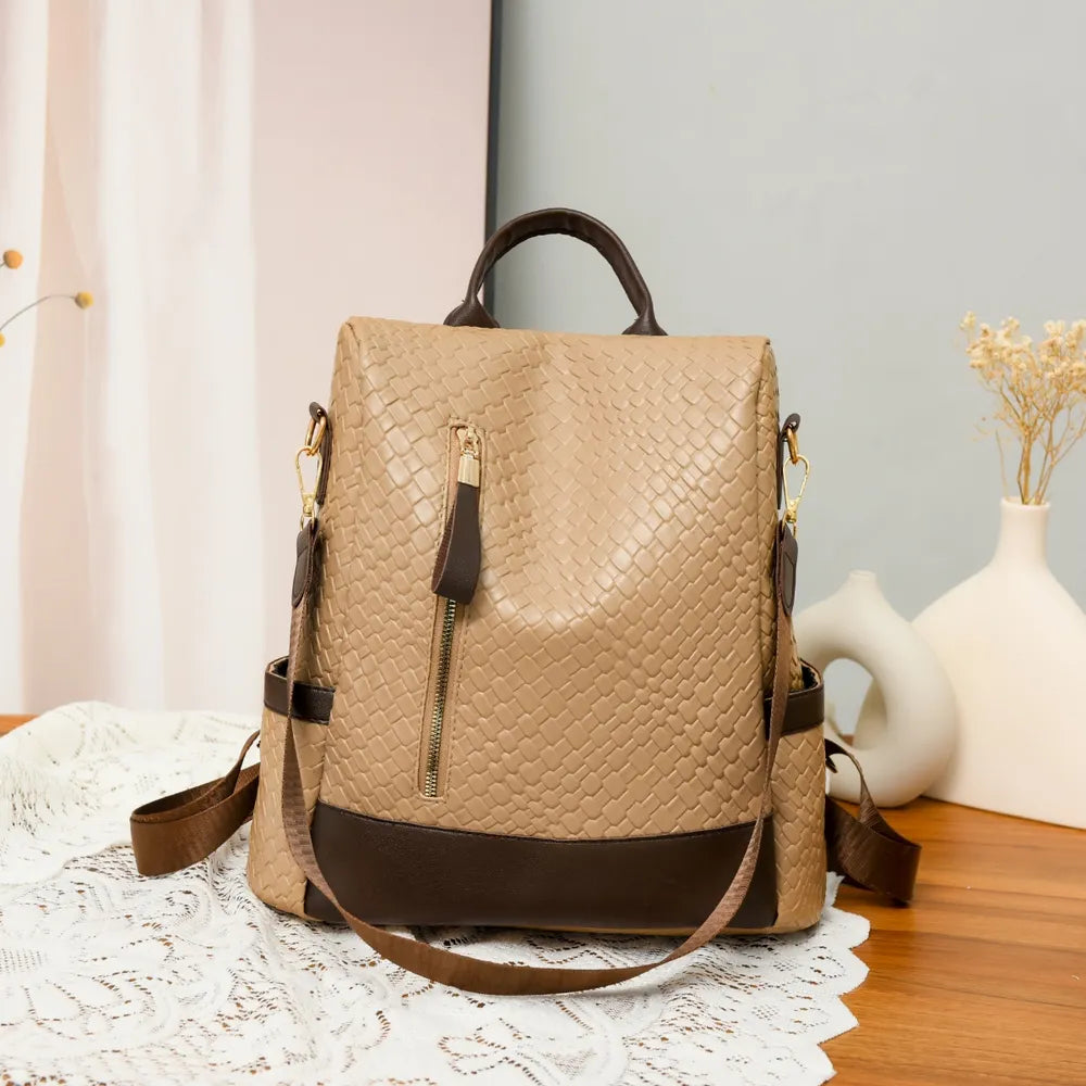 StrapStory - Backpack 572