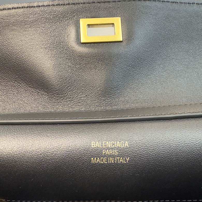 BLGA-Bags - Strap Story - 002