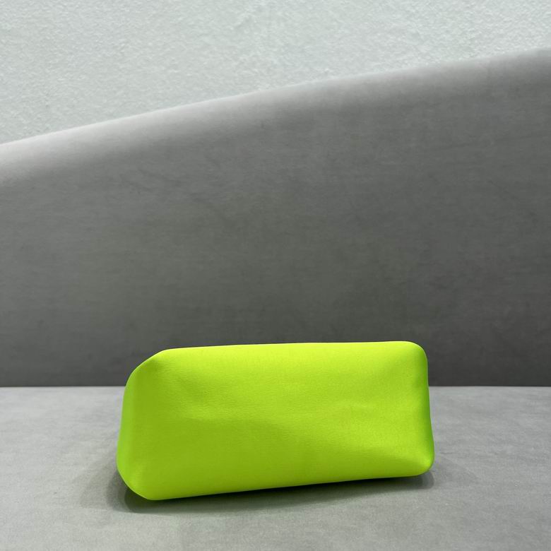 AXWG-Bag - Strap Story - 004