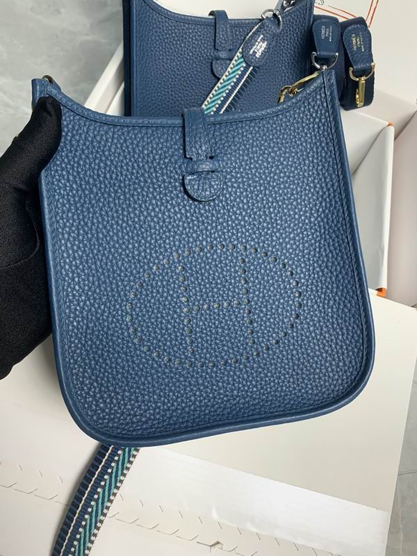 HMSM-Bags - Strap Story - 083