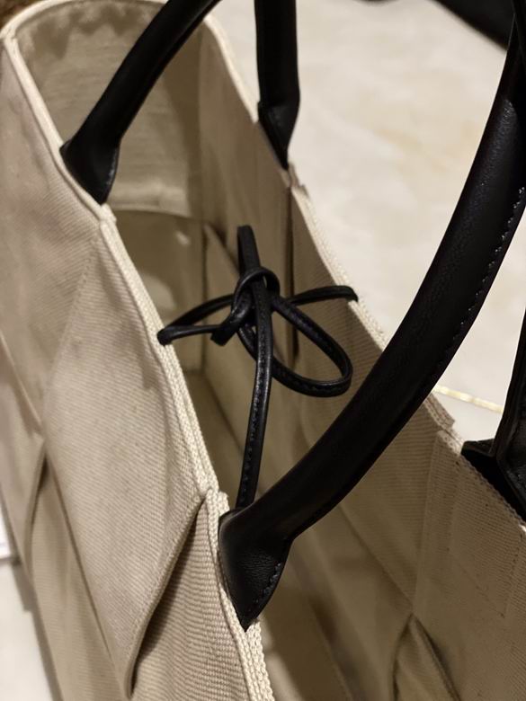 BTVA-Bags - Strap Story - 090