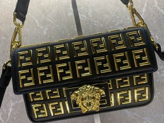 FDNI-Bags - Strap Story - 366