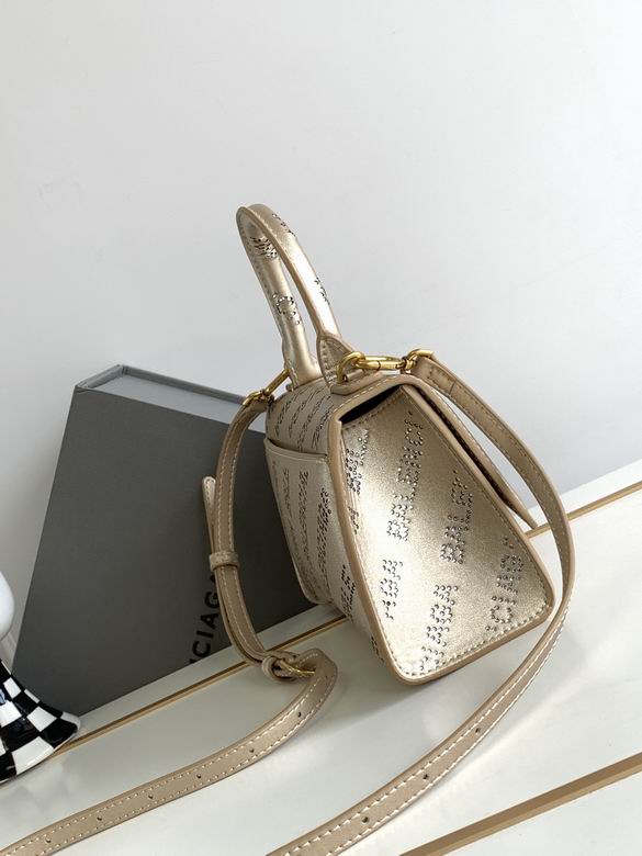 BLGA-Bags - Strap Story - 460