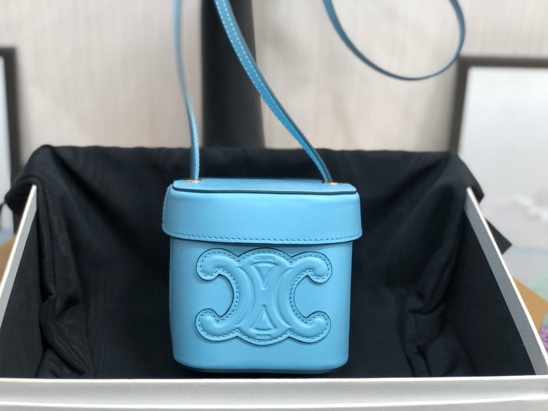 CLNE-Bags - Strap Story - 517