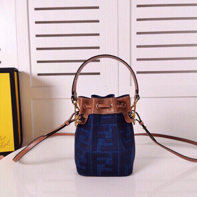 FDNI-Bags - Strap Story - 050