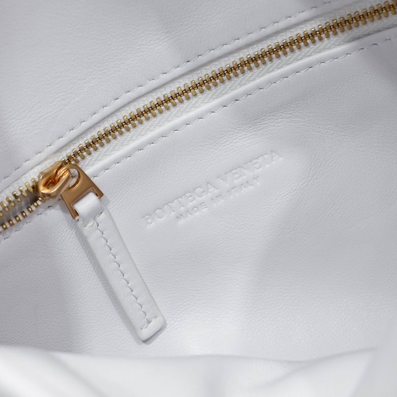 BTVA-Bags - Strap Story - 200