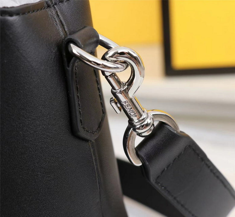 FDNI-Bags - Strap Story - 550