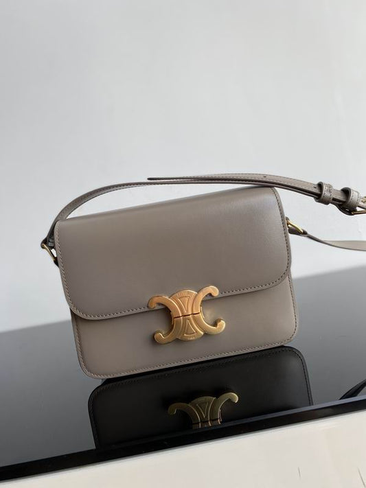 CLNE-Bags - Strap Story - 570