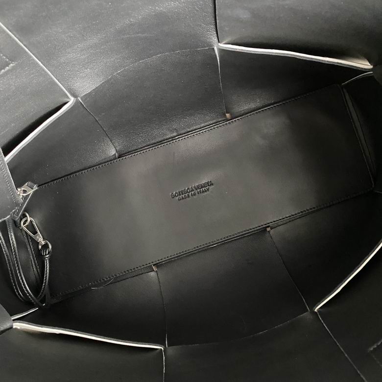 BTVA-Bags - Strap Story - 097