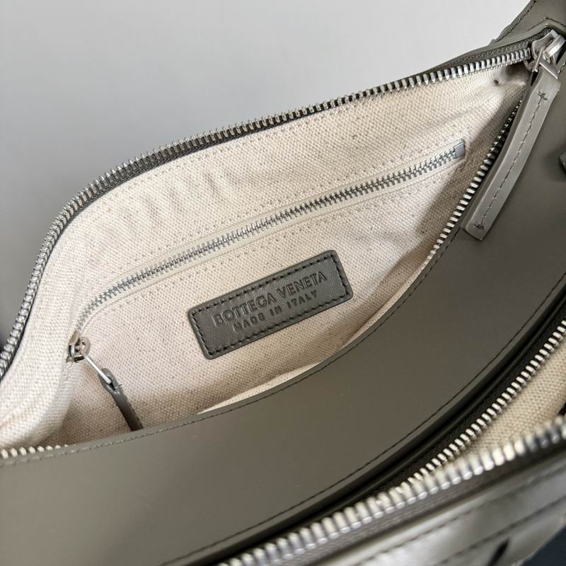 BTVA-Bags - Strap Story - 446