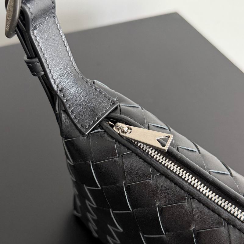BTVA-Bags - Strap Story - 440