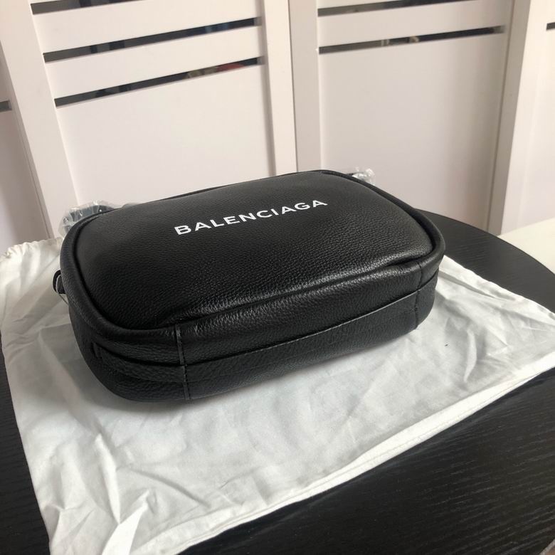 BLGA-Bags - Strap Story - 054