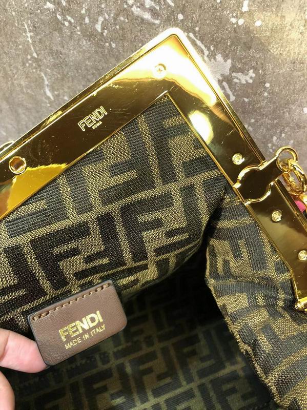 FDNI-Bags - Strap Story - 618
