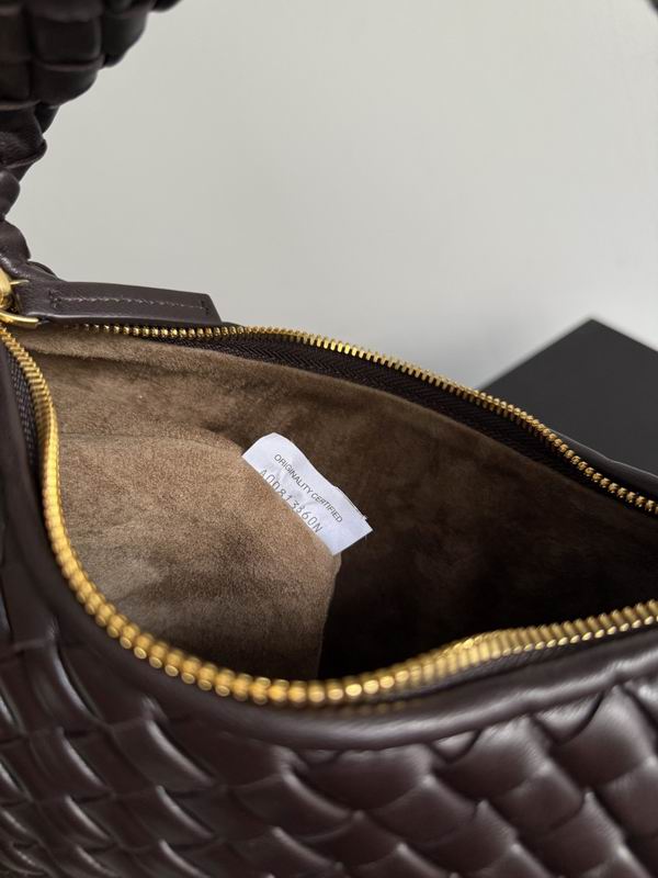 BTVA-Bags - Strap Story - 382