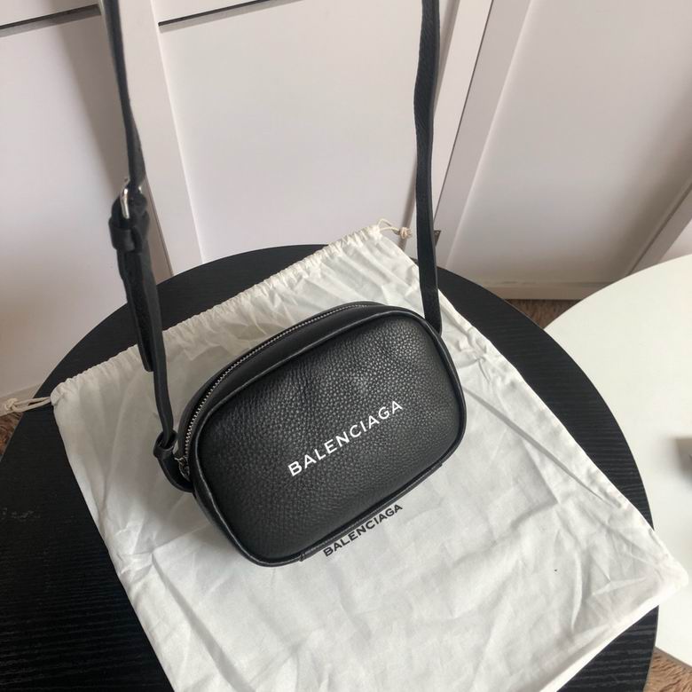 BLGA-Bags - Strap Story - 054