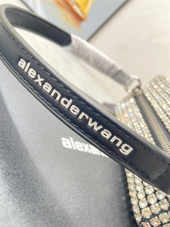 AXWG-Bag - Strap Story - 014