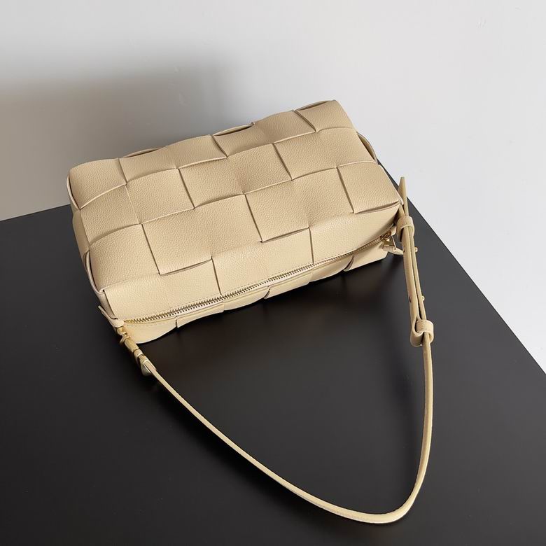 BTVA-Bags - Strap Story - 138