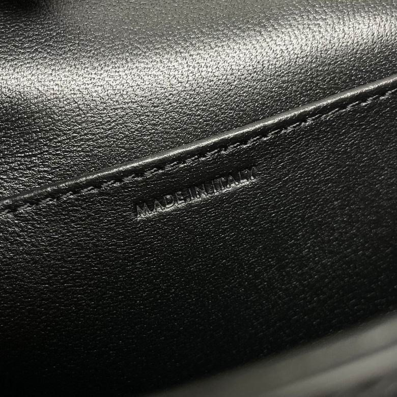 CLNE-Bags - Strap Story - 087