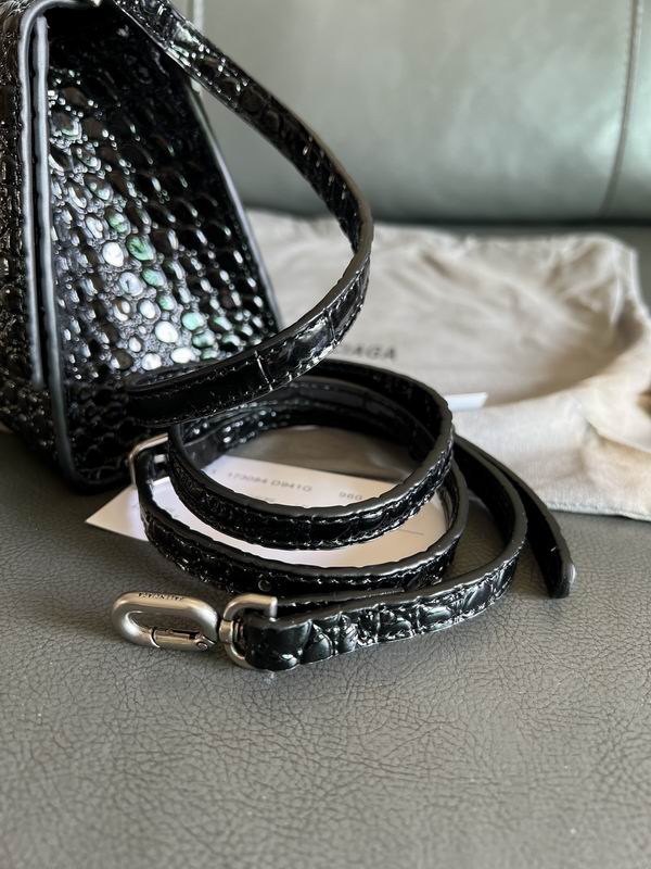 BLGA-Bags - Strap Story - 821