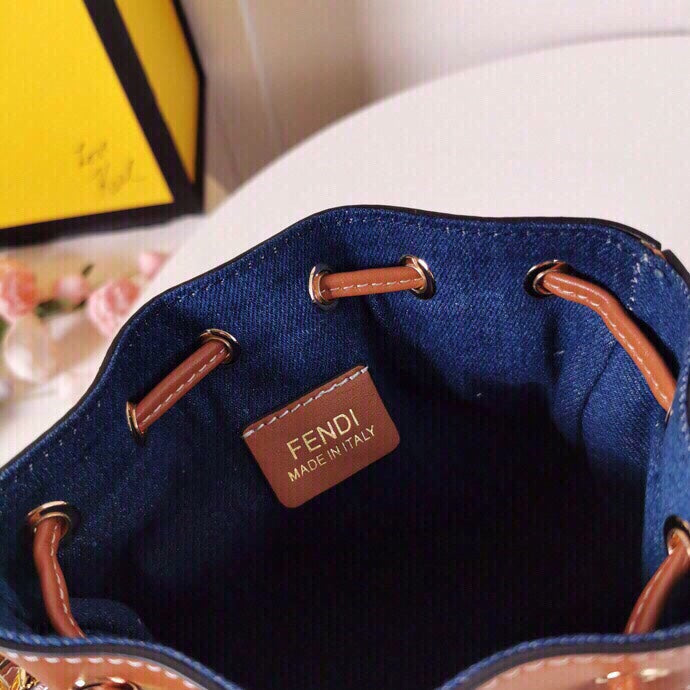 FDNI-Bags - Strap Story - 050