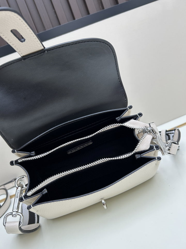 PRD-Bags - Strap Story - 1811