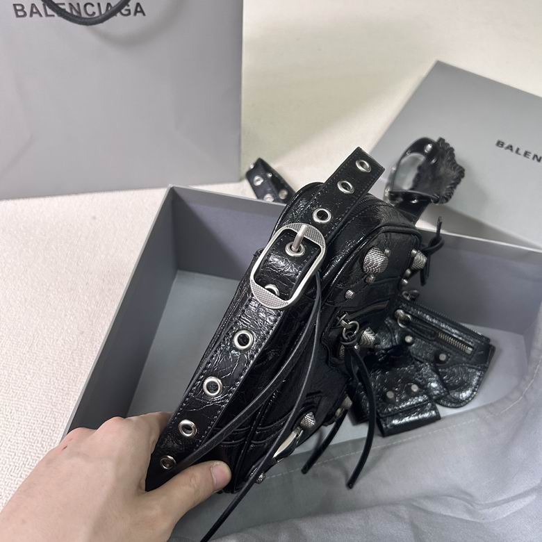BLGA-Bags - Strap Story - 350